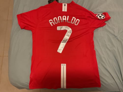 Customer photo review of Manchester United Local 07/08 Retro
