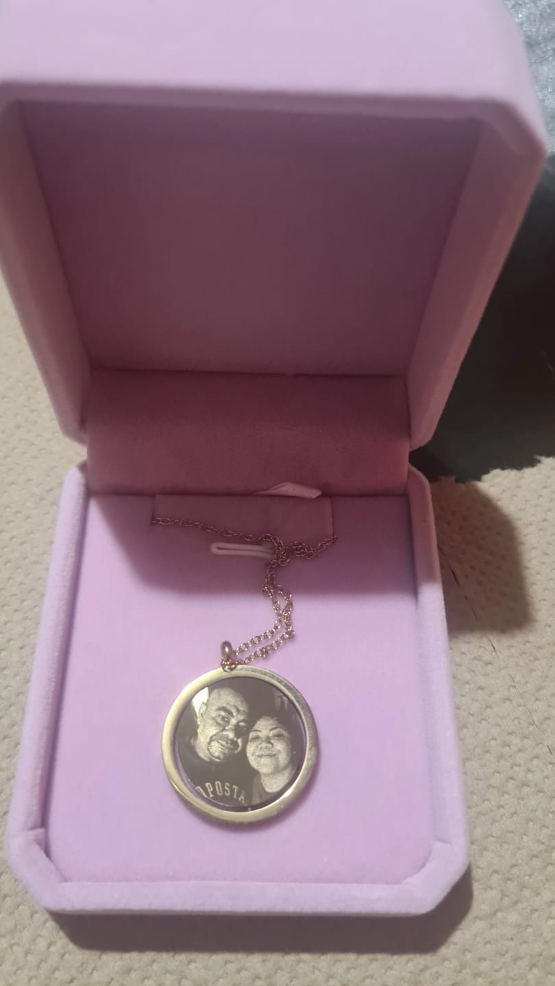 Customer photo review of Collar Memory  Personalizado