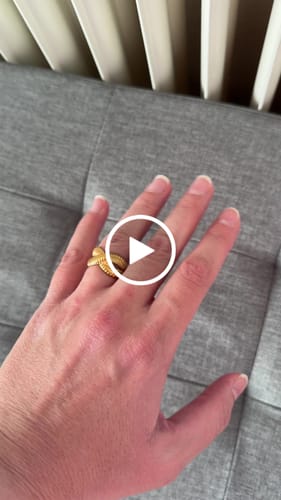 Customer video review of Cross Ring