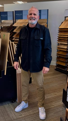 Customer photo review of 021 ESSENTIAL OVERSHIRT - BLACK