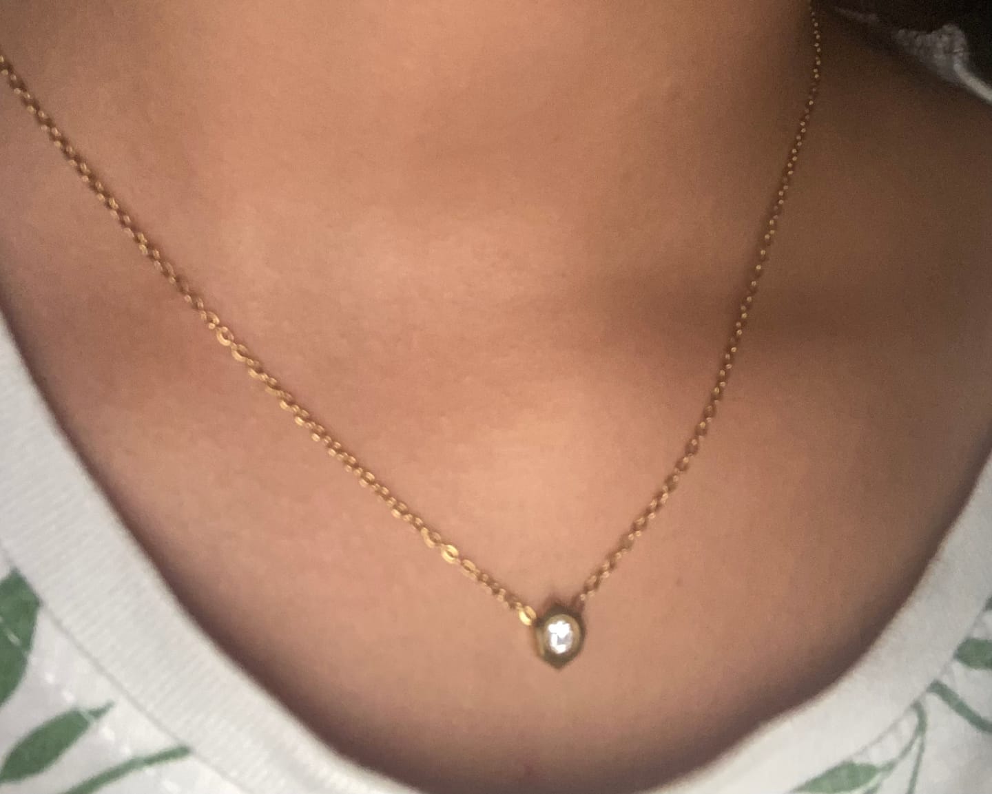 Customer photo review of White Gemstone Gold Chain Necklace