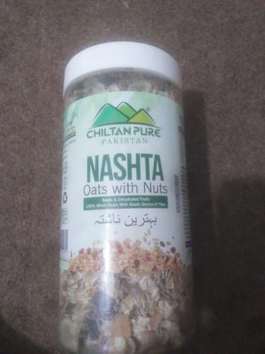 Customer photo review of Nashta Oats with Nuts - Fuel Your Day with a Nutritious Nutty and Crunchy Bite