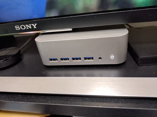 Customer photo review of GEEKOM AI PC A9 MAX ミニPC AMD Ryzen AI 9 HX 370