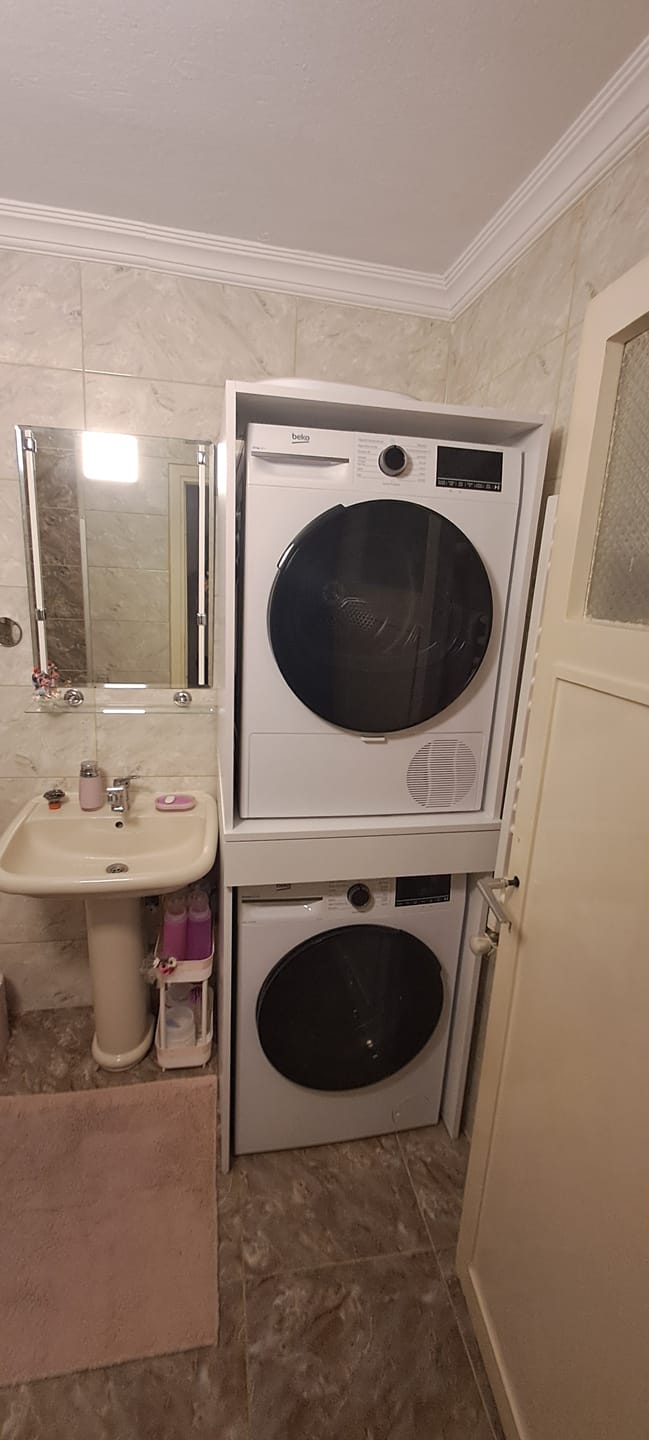 Customer photo review of Rani KD113 Çamaşır Ve Kurutma Makinesi Dolabı Çekmeceli Banyo Dolabı Beyaz