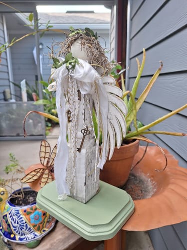 Customer photo review of Unfinished Wood Angel Wings Shape - Craft - up to 46"