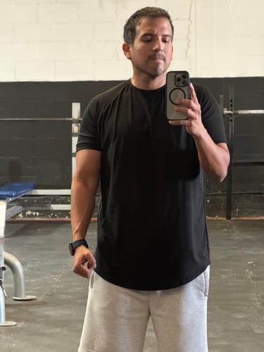 Customer photo review of Training Sport Tee - Black