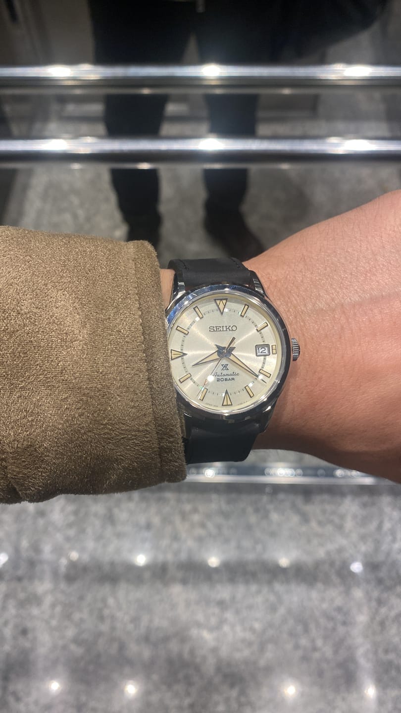 Customer photo review of Klasik Saat Deri Kordon Saat Kayışı Siyah - Crazy