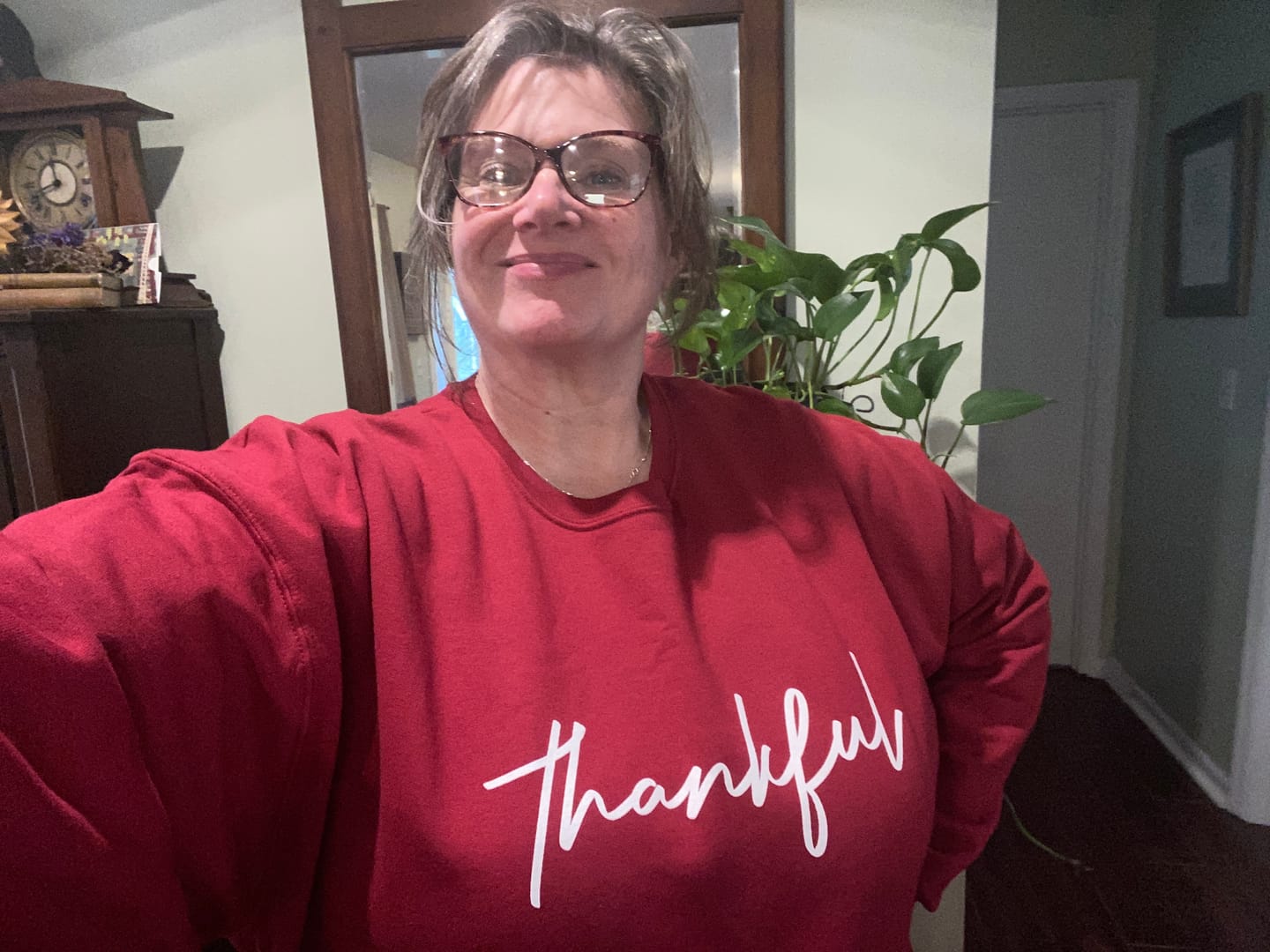 Customer photo review of Thankful • Cardinal Pullover