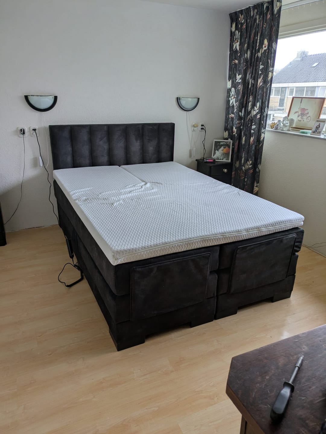 Customer photo review of Y-NOT - Elektrische Boxspring - Lumière - Complete set - Nº30 Black