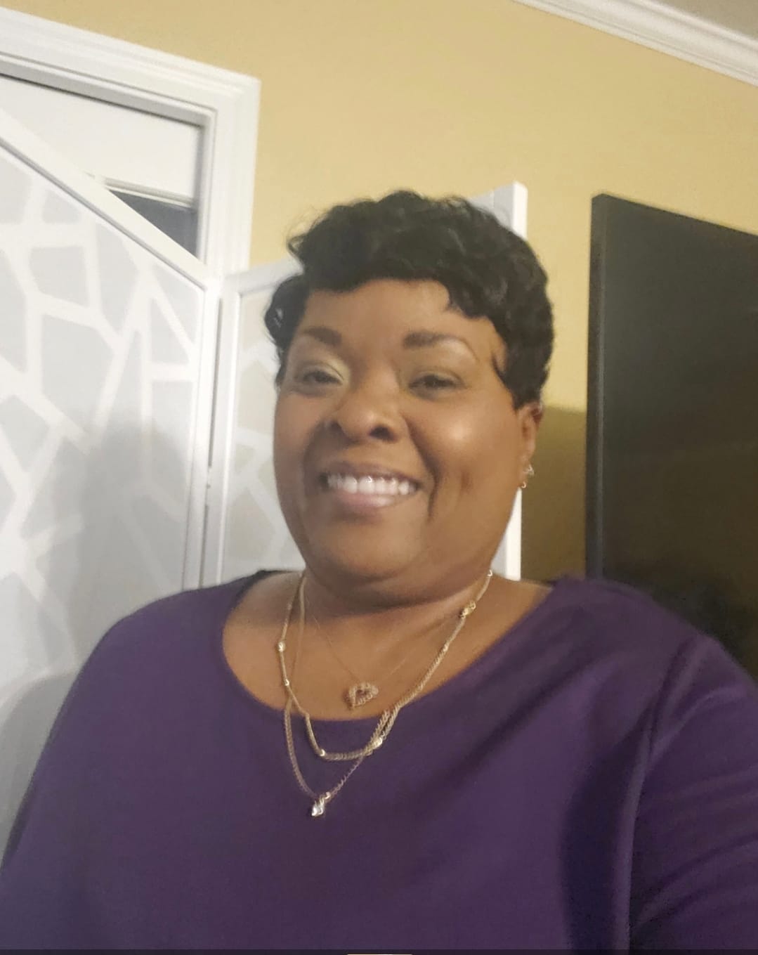 Customer photo review of It's A Wig Full Wig - NUNA