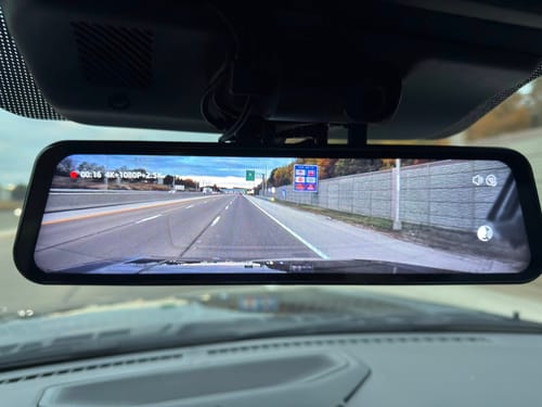 Customer photo review of G900 TriPro 4K+2.5K+1080P 3 Channel Cabin Monitor Mirror Dash Cam with Exclusive 30-Month Warranty