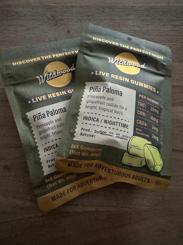 Customer photo review of THC Live Resin Gummies