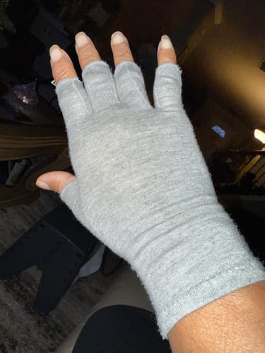 Customer photo review of Premium Onecompress™ Gloves