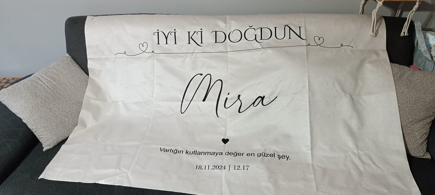 Customer photo review of Kişiselleştirilebilir Doğum Günü Örtüsü (#106)