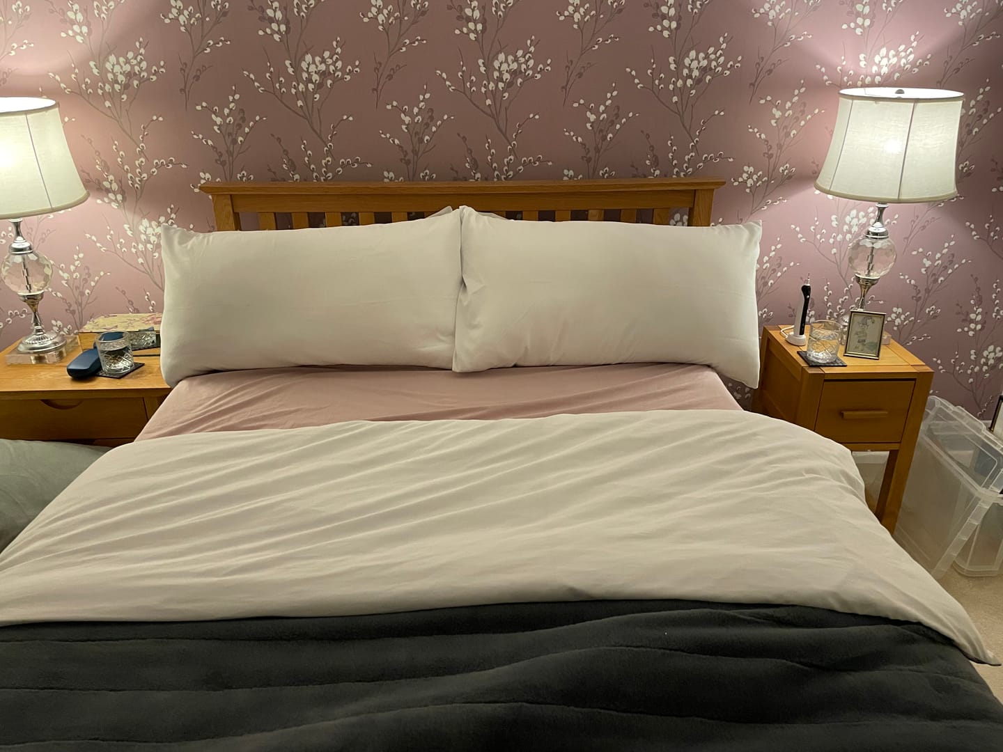 Customer photo review of 300 Thread Count Brushed Microfibre Pillowcase - 2 Pack