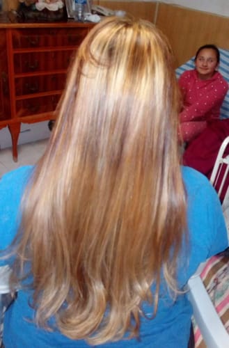 Reseña con foto de un cliente sobre Hair Power - Reparación Capilar 60 ml