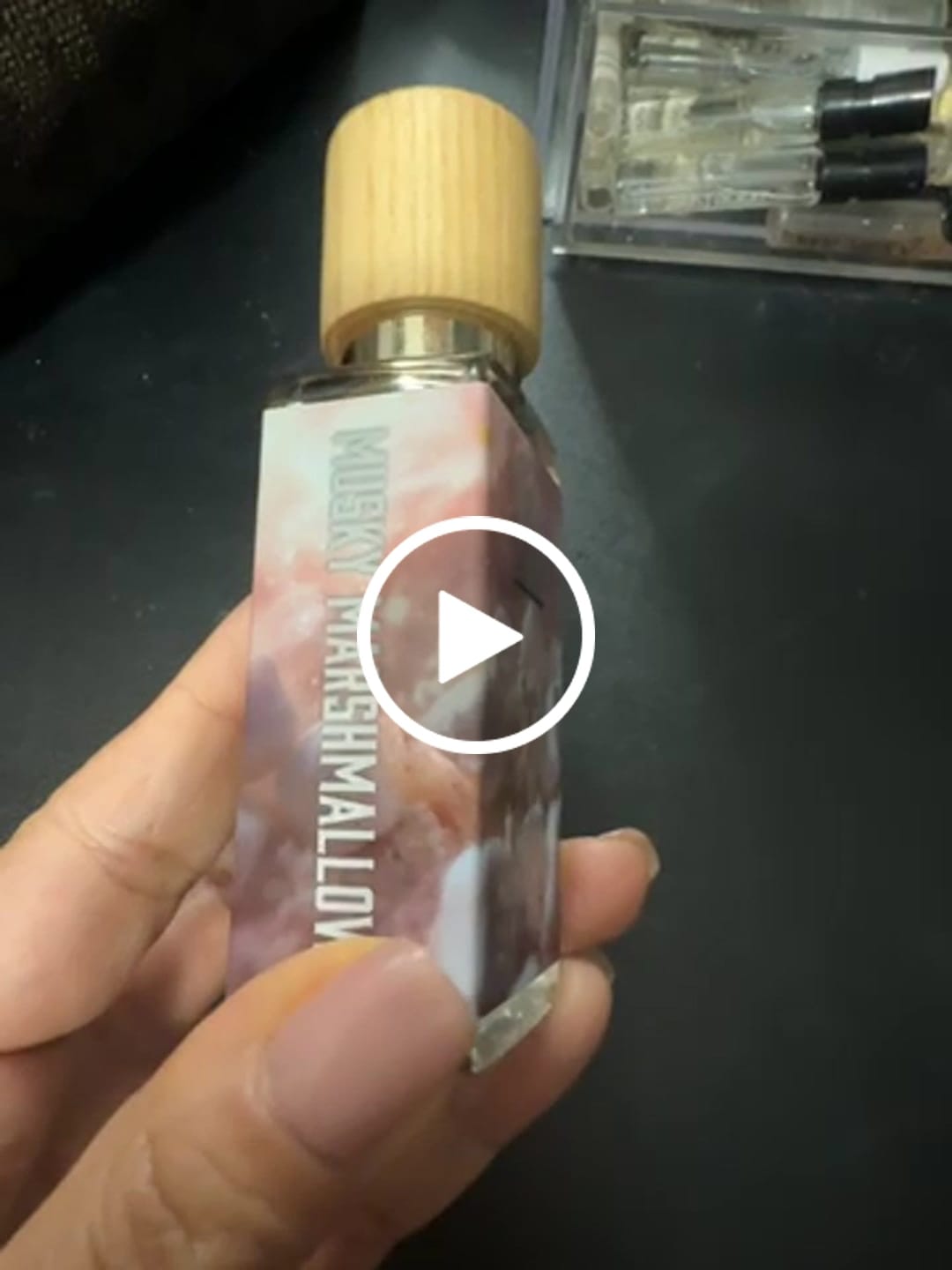 Customer video review of Musky Marshmallow
