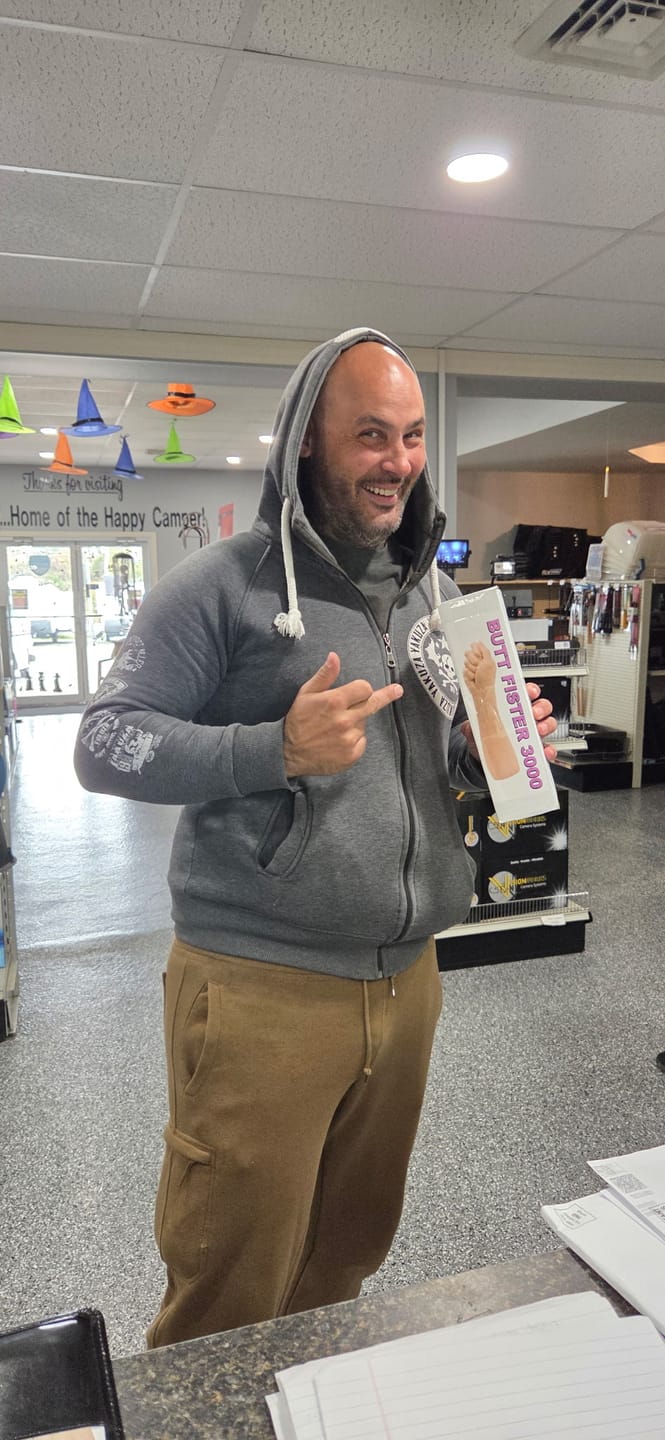 Customer photo review of Butt Fister 3000 Prank Package Tube