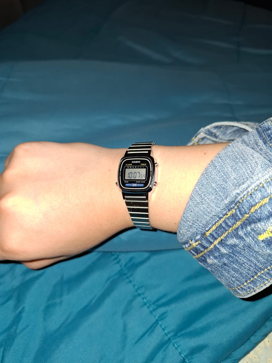 Customer photo review of Reloj Casio Vintage LA670WA-1DF Plateado Mini