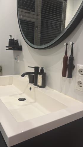 Customer photo review of Brush 001 - Amber Red