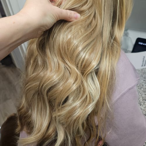 Customer photo review of Stranded Medium Wand Wave Clip-in Ponytail - Colour #10/16/22 Ballerina Musk