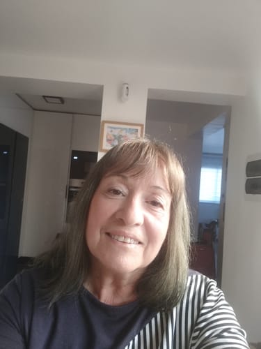 Reseña con foto de un cliente sobre Polvo de Índigo