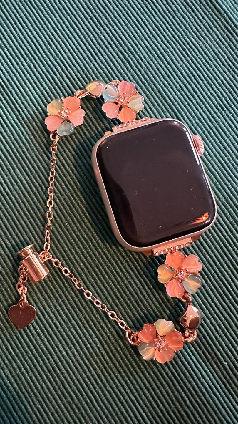 Customer photo review of NEU: Apple Watch Metallarmband "Cora"