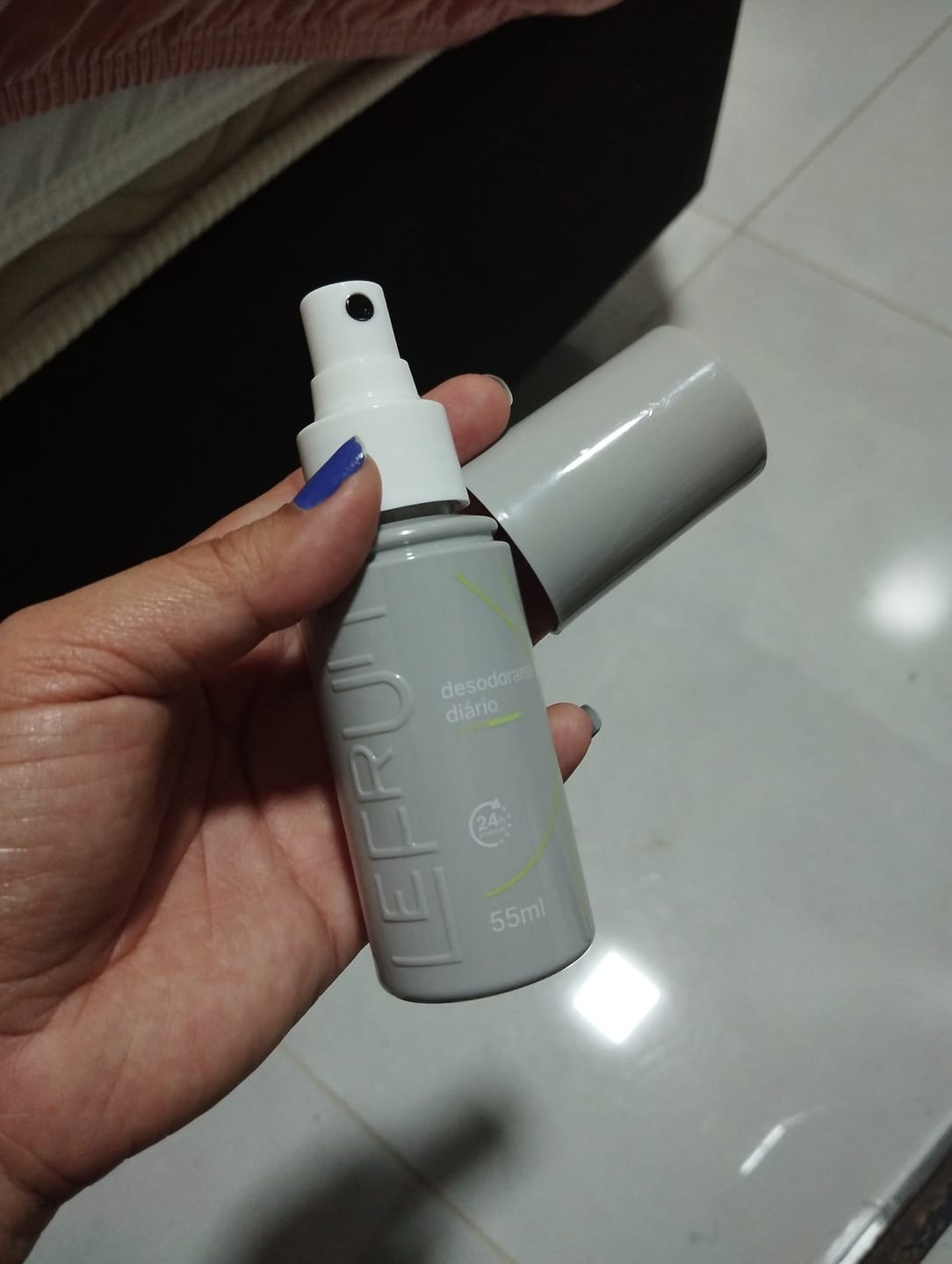 Customer photo review of Desodorante Diário