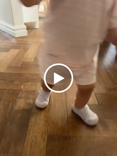 Customer video review of SOHLS® Velcro MOVE Toddler Shoe – Lilac Haze