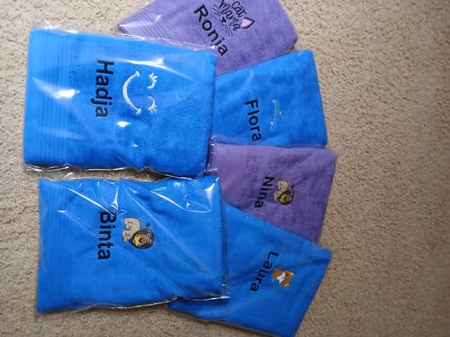 Customer photo review of Personalisiertes Kinder Handtuch mit Namen und Motiv bestickt