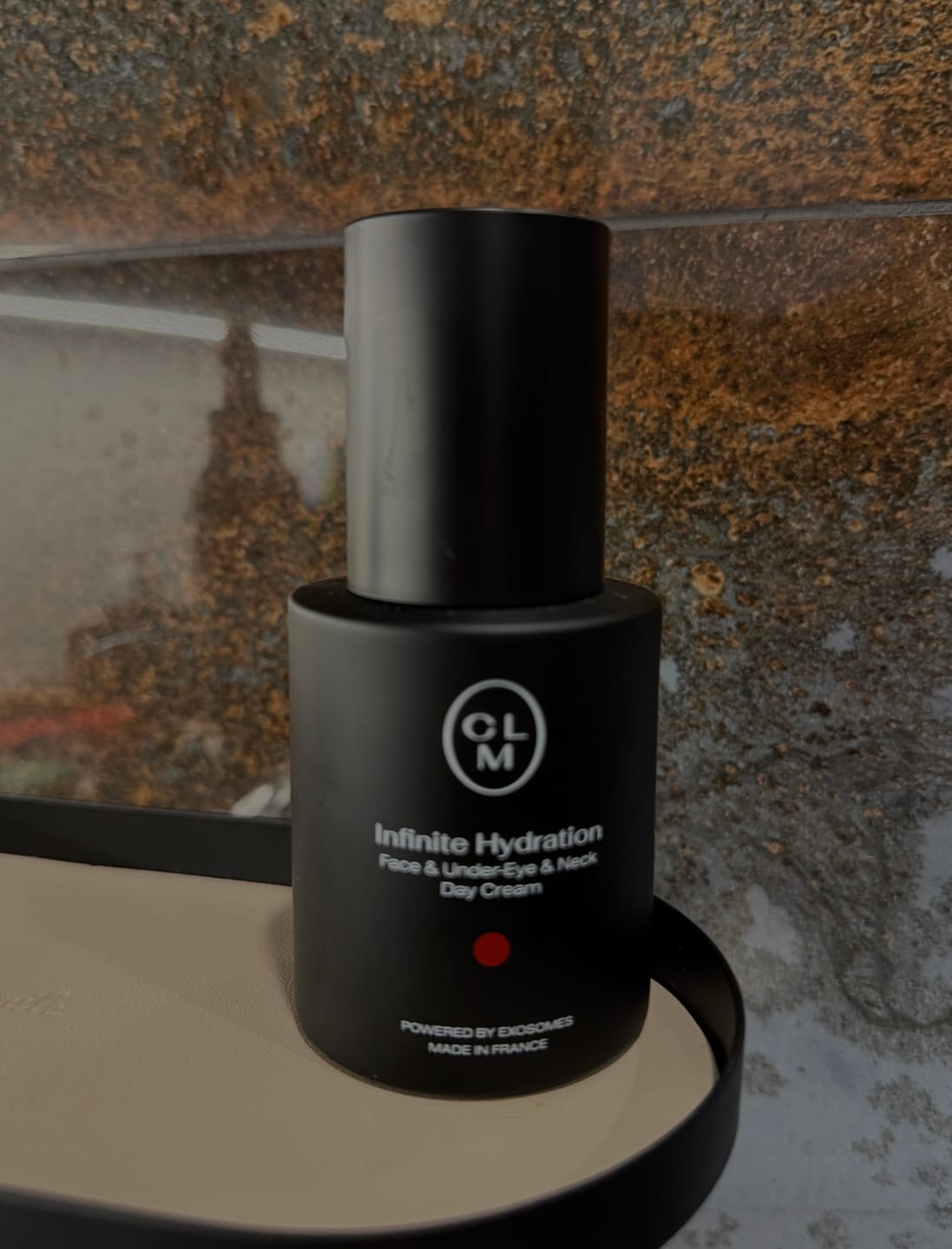 Customer photo review of Drėkinantis dieninis veido, paakių ir kaklo kremas 50ml
