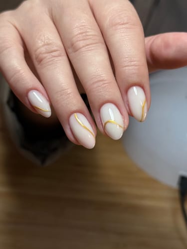 Customer photo review of Fiber Base gel - Soft White - Libre de HEMA y TPO | Didier Lab - 10ml
