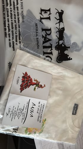 Customer photo review of FLAMENCAS & NARANJAS T-SHIRT