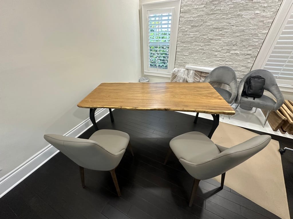 Customer photo review of Furniture Legs 506 Faras 28" H for Dining Tabletop