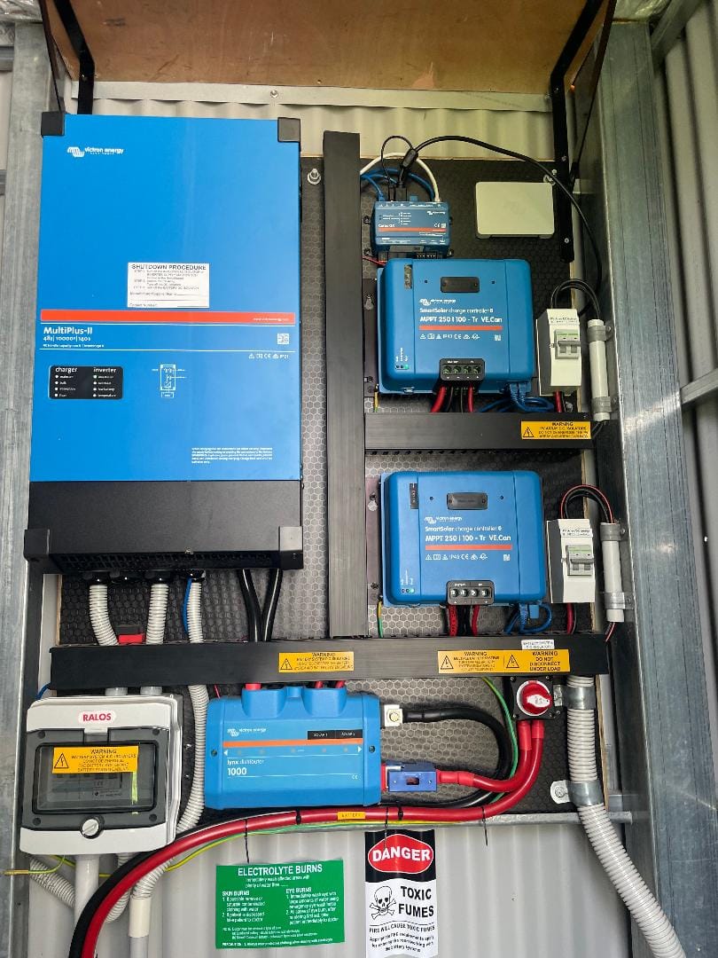 Customer photo review of Victron Multiplus-II Inverter/Charger 230V