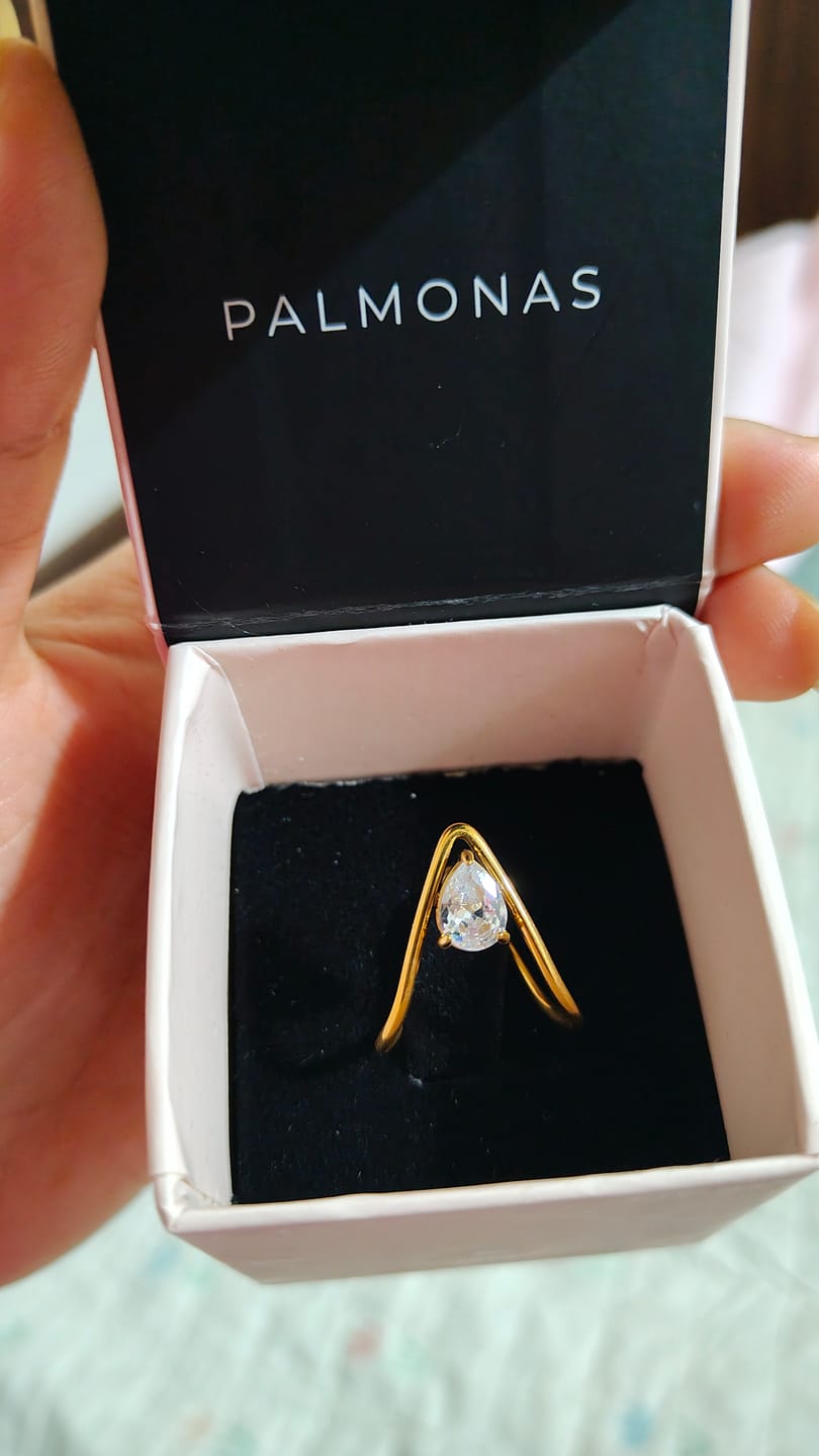Customer photo review of Trendy Vee Diamond Ring (Size-6)