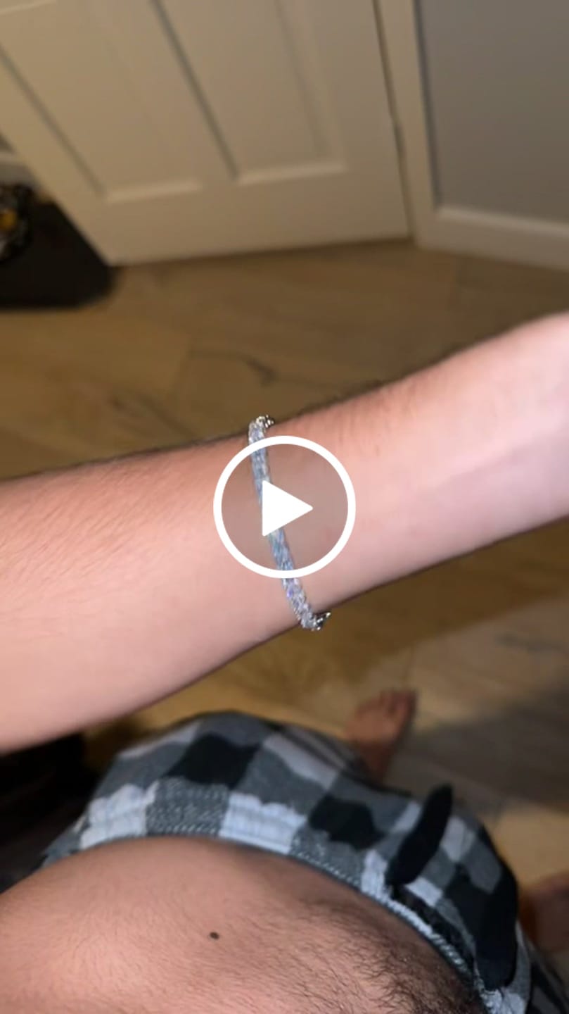 Customer video review of 5mm Moissanite Tennis Bracelet - 925 Silver - D Colour - VVS1
