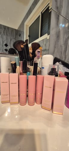 Customer photo review of The Naked Skin™ Bounce Balm
