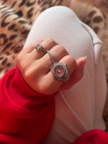 Customer photo review of MILANO RING | SILVER RED