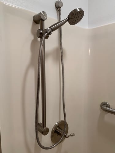 Customer photo review of 3-Spray Handheld Shower Head Set