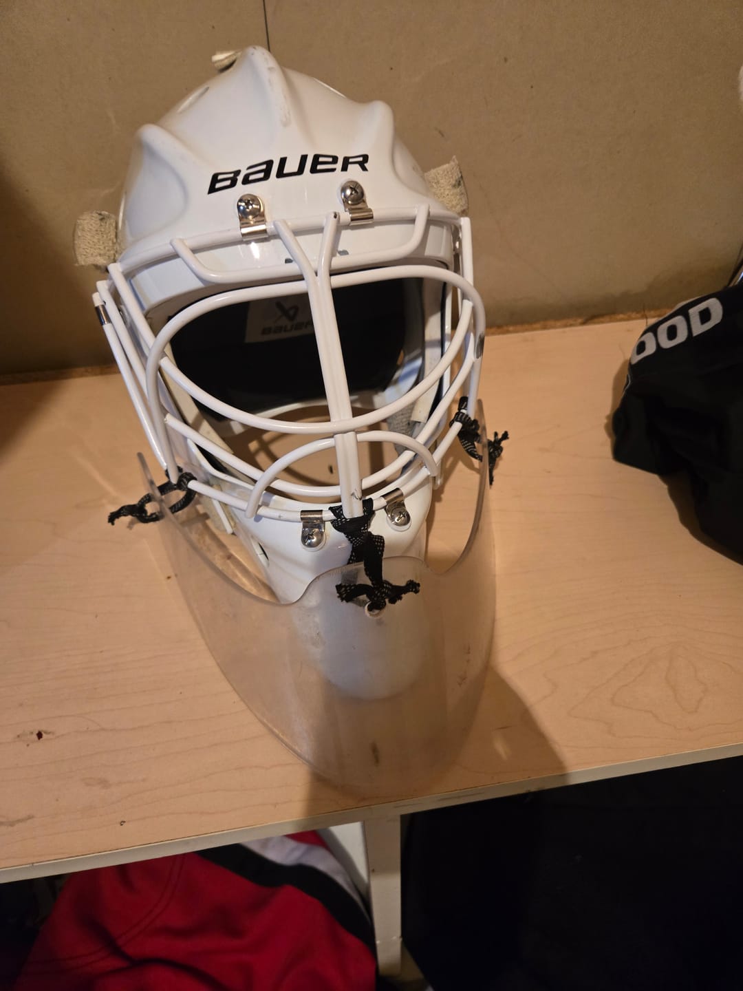 Customer photo review of Grille Cat-Eye Pro Cage