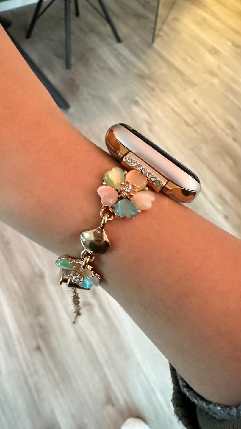 Customer photo review of NEU: Apple Watch Metallarmband "Cora"