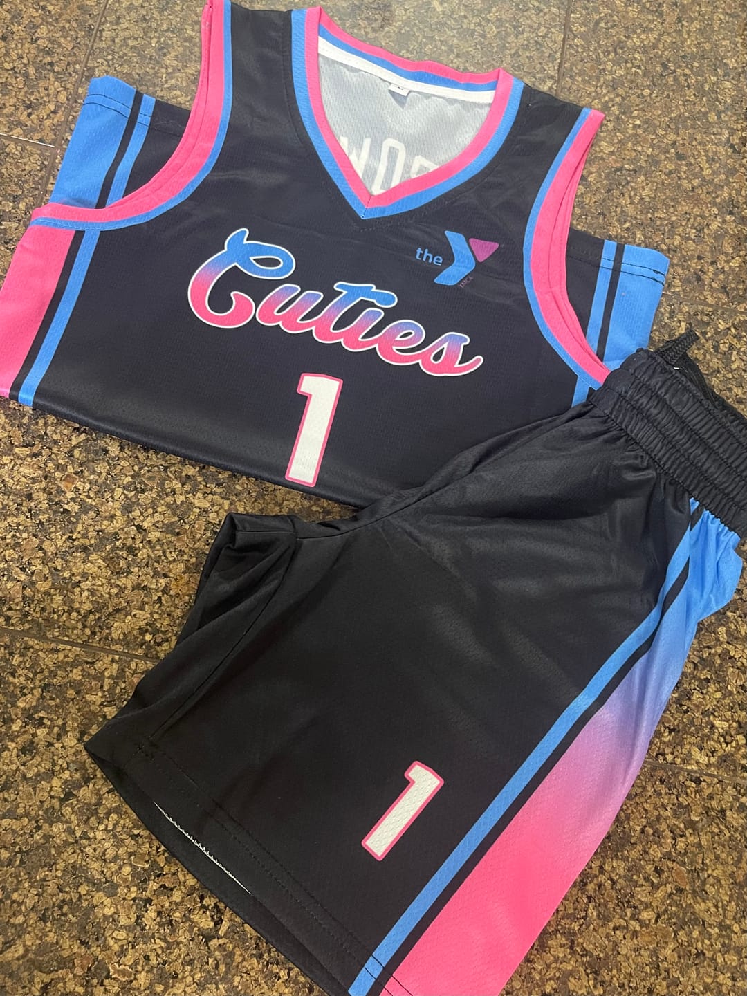 Customer photo review of Custom Black Powder Blue-Pink Gradient Fashion Sports Uniform Basketball Jersey