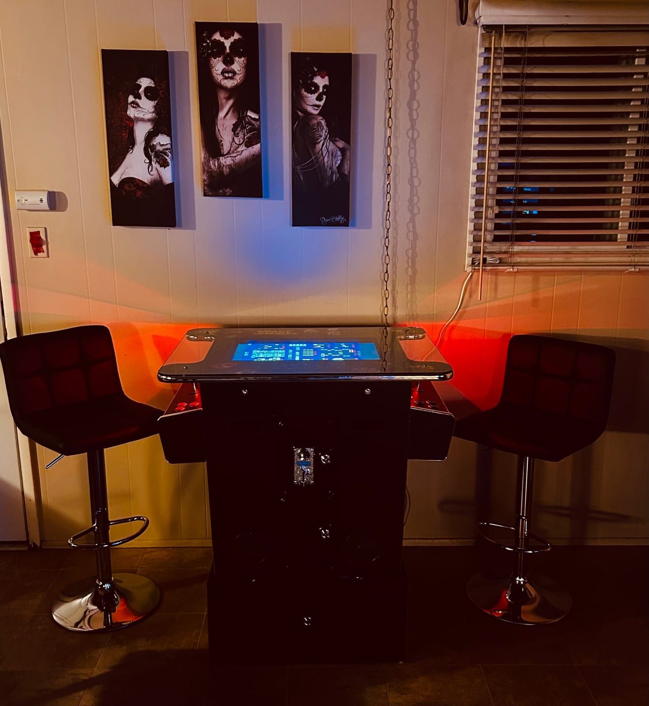 Customer photo review of Riser Combo 412 Arcade Commercial Cocktail Table Machine