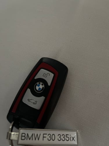Customer photo review of Kennzeichen Schlüsselanhänger Mini Nummernschild Metall