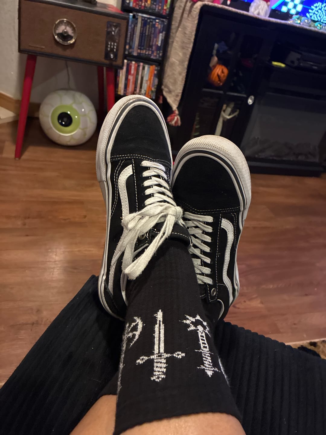 Customer photo review of Armory - Crew Socks