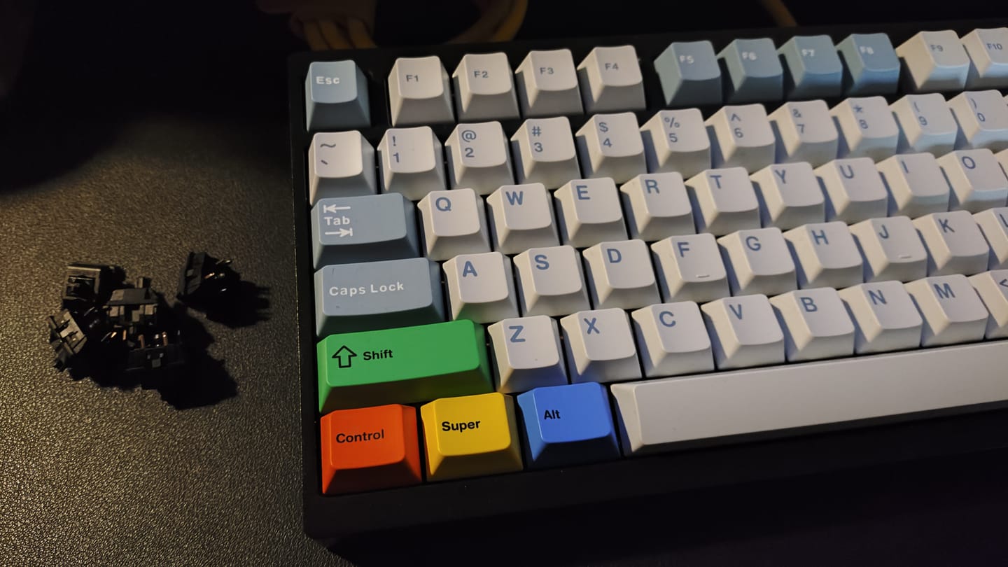 Customer photo review of CHERRY MX2A BLACK LINEAR SWITCH (10PCS)