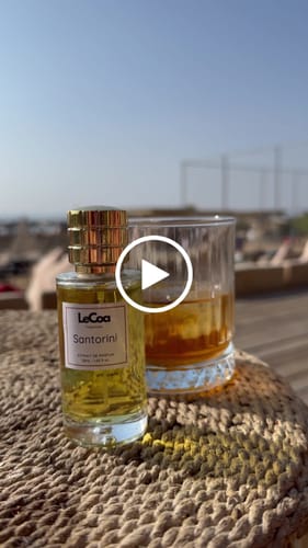 Customer video review of Santorini