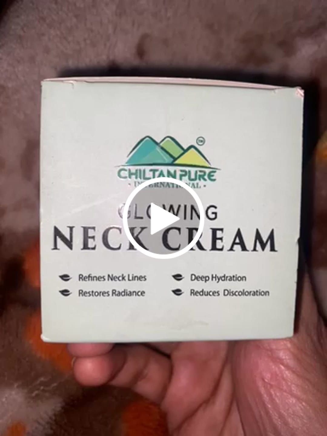 Customer video review of Glowing Neck Cream – Evens Skin Tone, Restore Radiance & Reduce Blemishes
