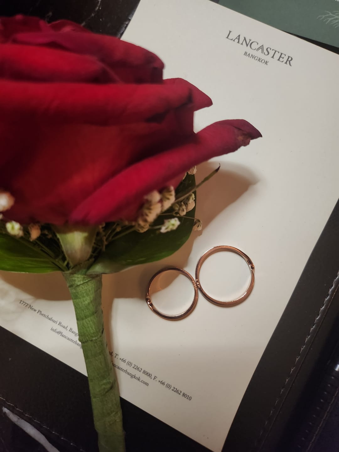 Customer photo review of Mobius Secret Couple Band